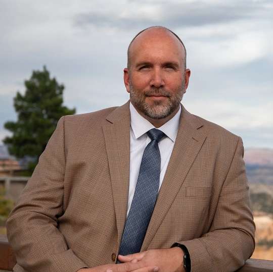 Tourism Hall of Fame recipient Lance Syrett